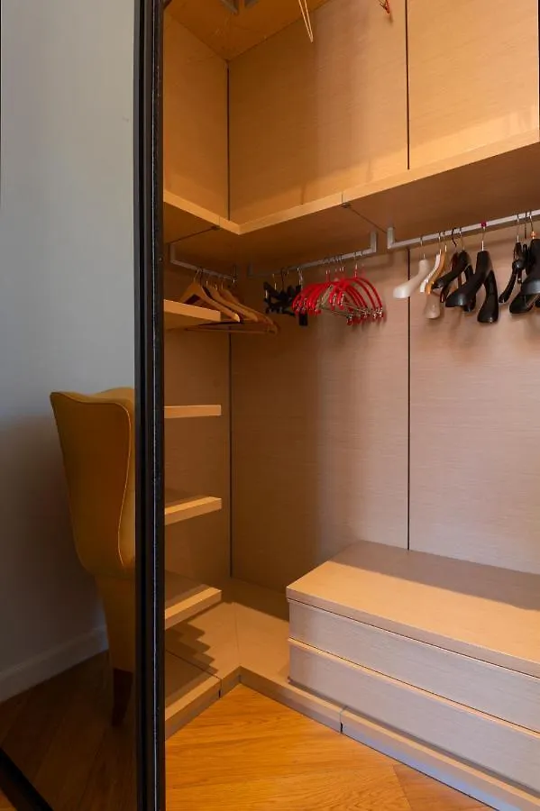 City Center Luxury Apartment Bologna 0*,