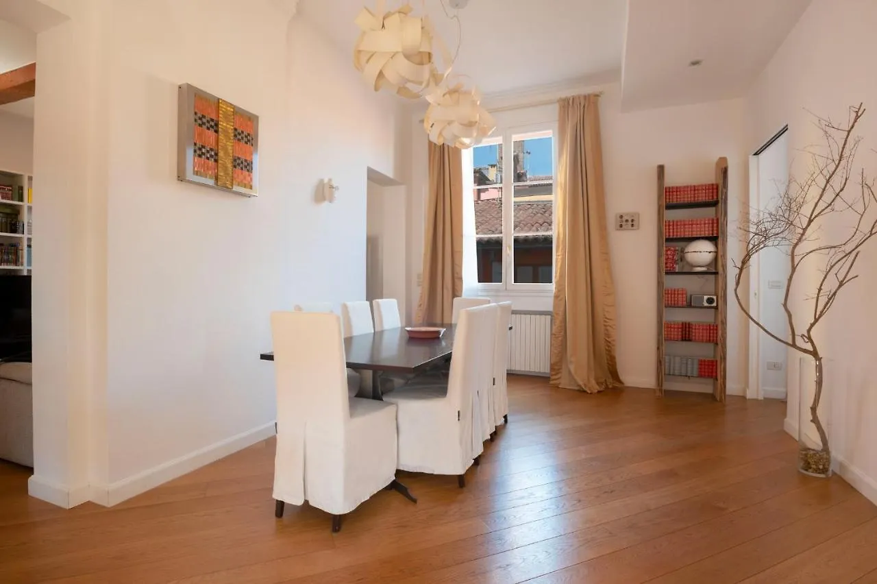 City Center Luxury Apartment Bologna