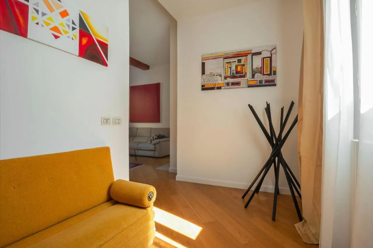 City Center Luxury Apartment Bologna Italy